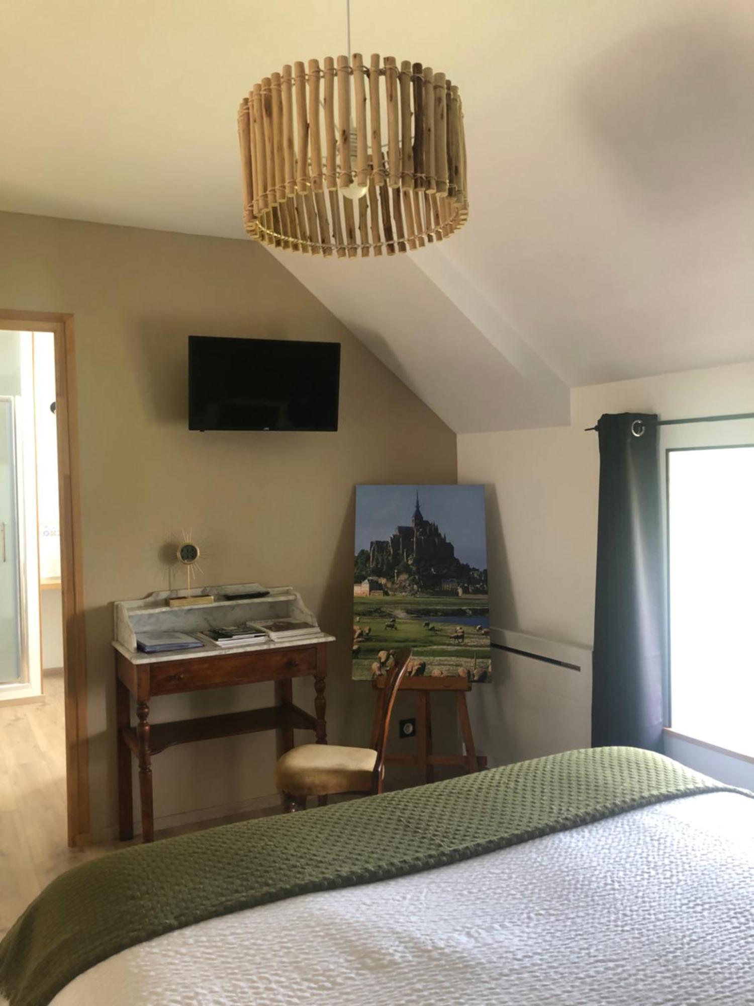 Le Clos De La Moriere Mont-Dol Room photo